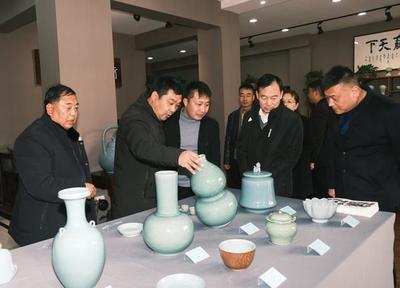 南北青瓷對話交流展寶豐開幕，千年窯火繪就視覺盛宴